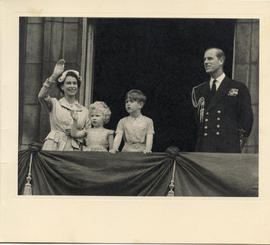 Photo: Queen Elizabeth, Philip, Charles and Anne - Inside