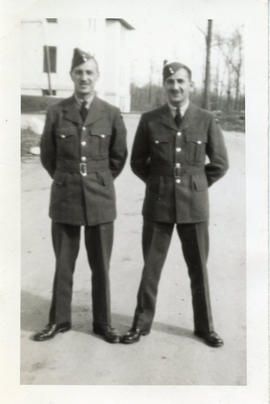 Photo: Sydney Shulemson with Brother in RCAF Uniform