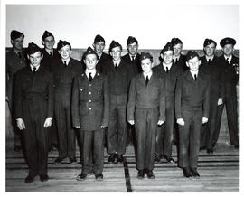 Photo: RCAF Air Cadets in Gym