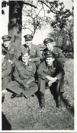 Photo: RCAF Officers Posed Together in Group - Pt 1