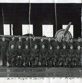 Photo: Air Gunner Group Photo 2