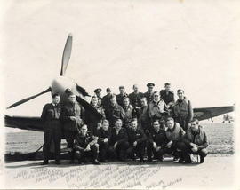 Photo: RCAF Pilots and Ground Crew