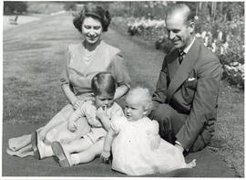 Photo: Princess Elizabeth and Prince Philip with Prince Charles and Princess Anne